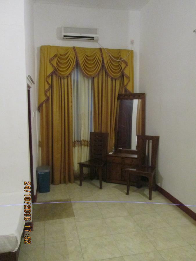 Hotel Blue Whale Jaffna Dış mekan fotoğraf