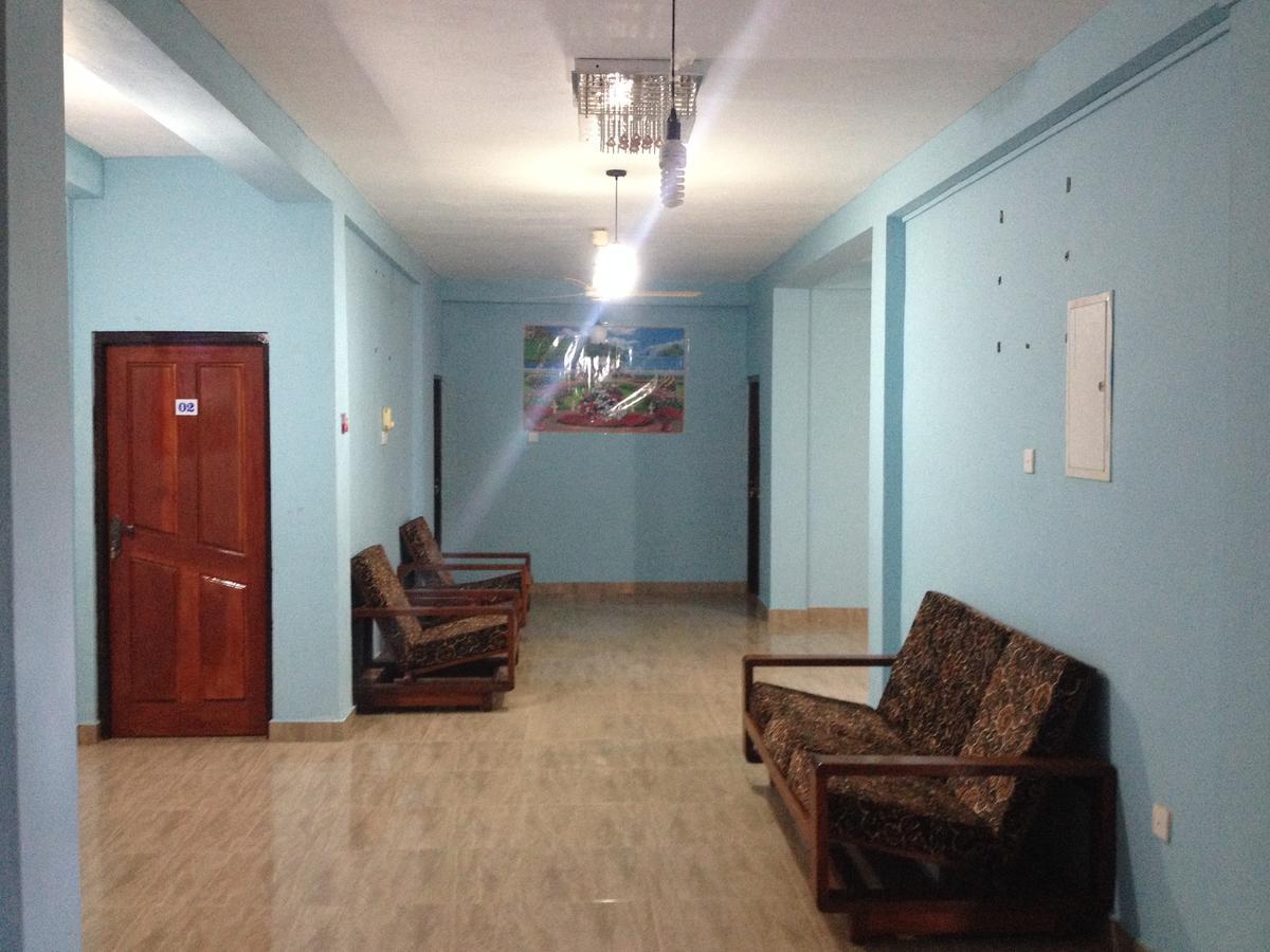 Hotel Blue Whale Jaffna Dış mekan fotoğraf