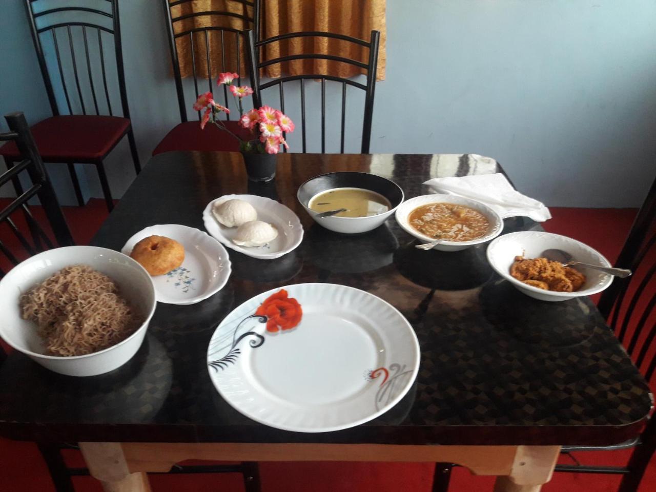 Hotel Blue Whale Jaffna Dış mekan fotoğraf